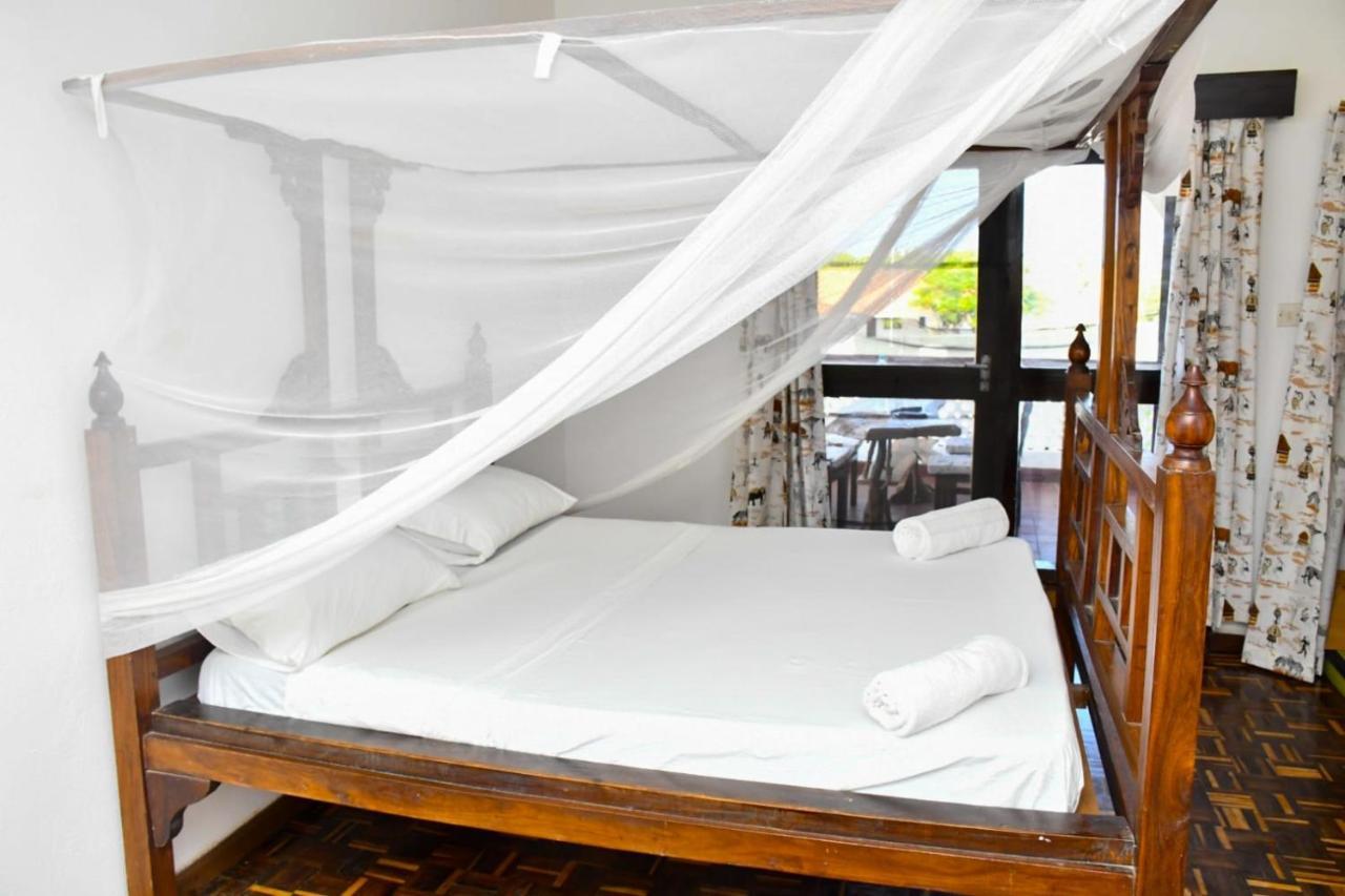 Mavericks Convenient Cozy Loft In Diani'S Cbd Ukunda Kültér fotó
