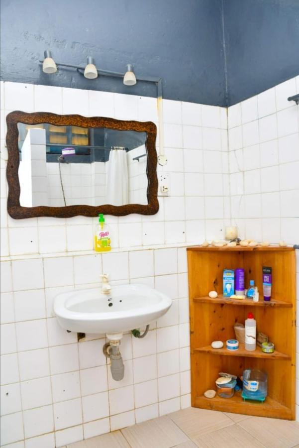 Mavericks Convenient Cozy Loft In Diani'S Cbd Ukunda Kültér fotó